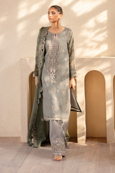 Emaan Adeel | VELIZA | Noore Festive Formals